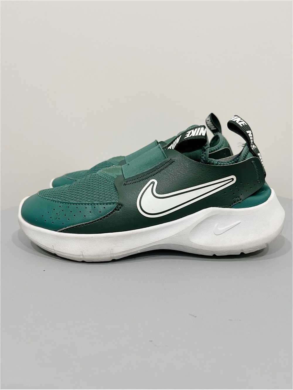 Nike Flex Runner 3 Kids Bicoastal Vintage Green Slip On Sneakers 3Y FN1294-300